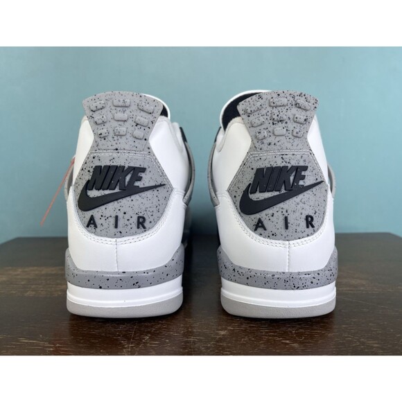 Air Jordan 4 Retro OG White Cement 2025 Men\'s Size 15 FV5029-100 DAMAGED LID main image 8